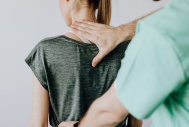 middle back pain relief